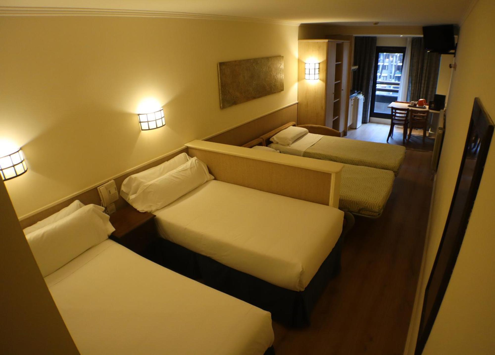 Yomo Patagonia Hotell Arinsal Exteriör bild
